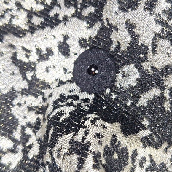 NEW LANE BRYANT PLUS SIZE BLACK & GOLD METALLIC JACQUARD JACKET - Picture 9 of 10